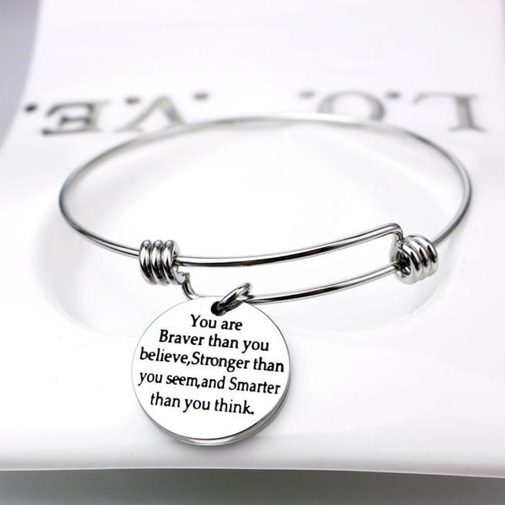 PRICE FIRM ** BRAND NEW ** Cute Charm Bracelet ❤
